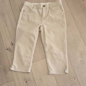 Liz Claiborne Womens Sara Crop Mid Rise Sz 10 Beige Nwot